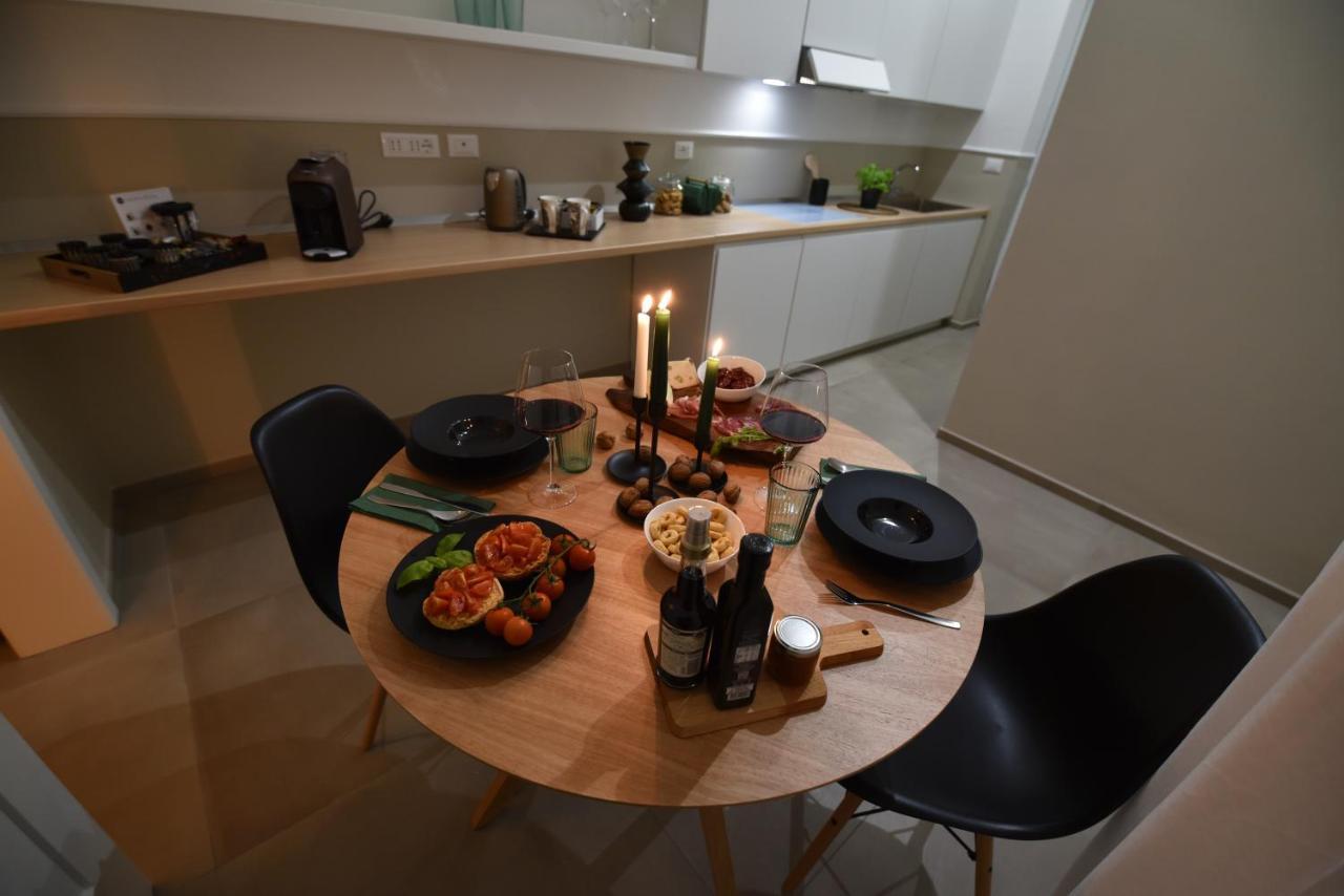 First Floor B&B Bari Eksteriør billede